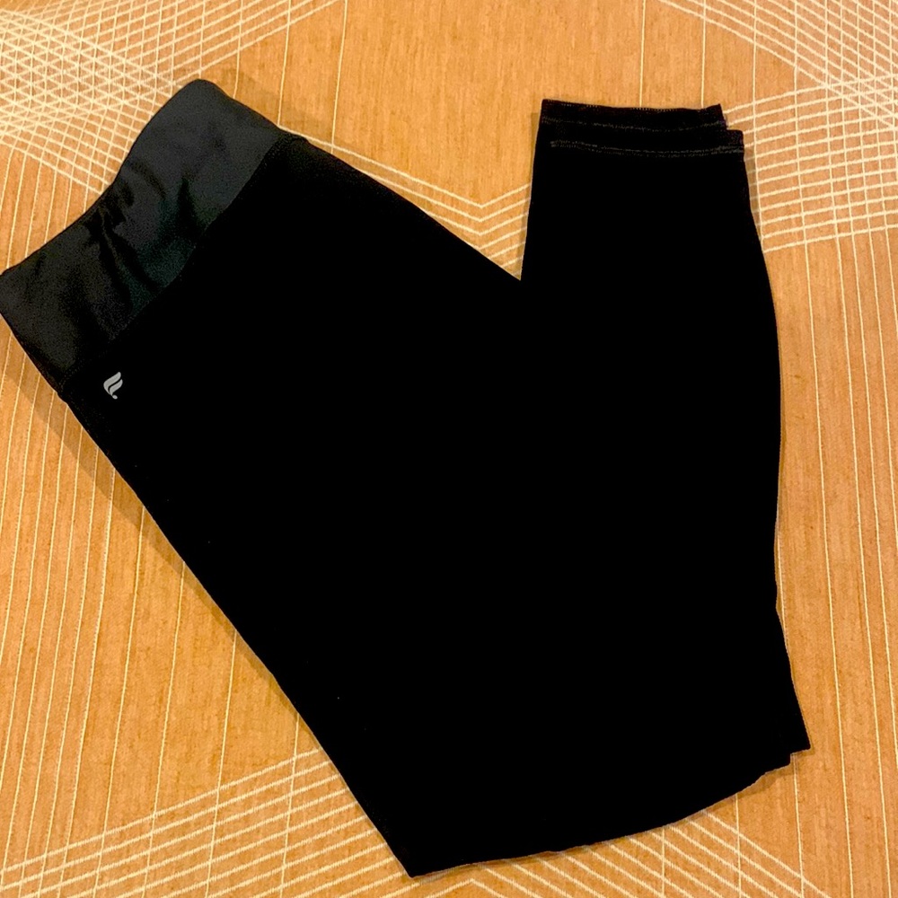 Fabletics black and mesh size large